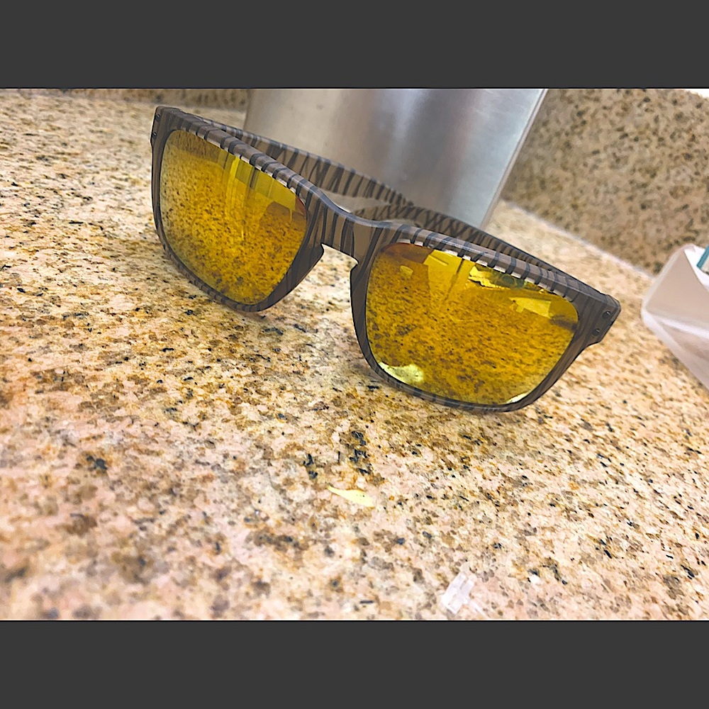 Oakley Oo9013 Urban Jungle Zebrastriped Sunglasses